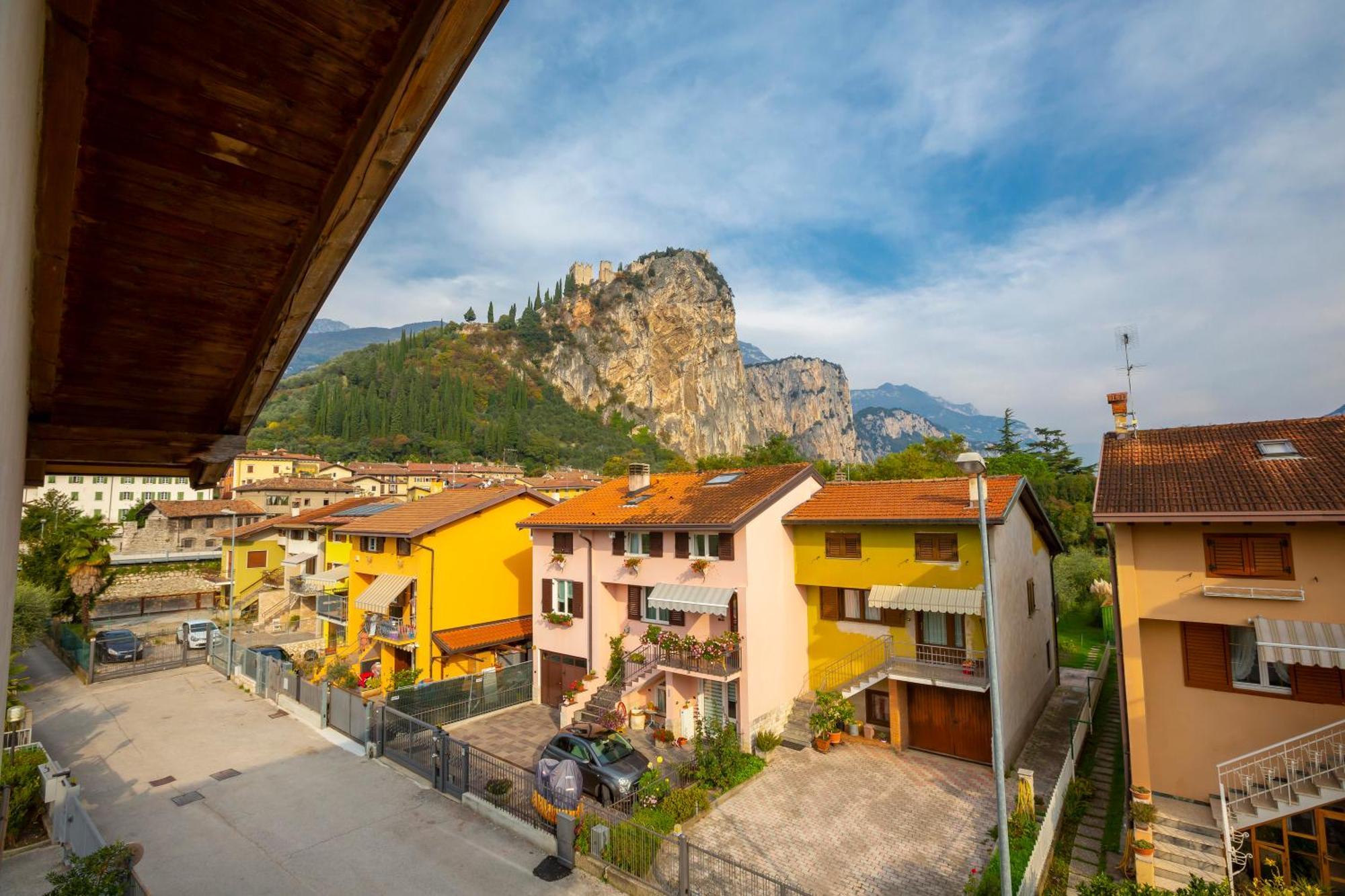 Residenza Al Ponte Lägenhet Arco Exteriör bild